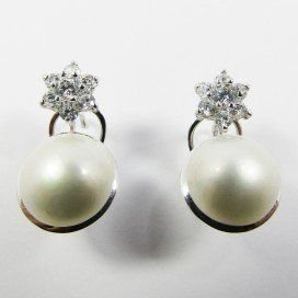 PENDIENTES BLANCO PERLA JAPONESA