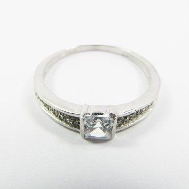 SORTIJA ORO BLANCO PIEDRA