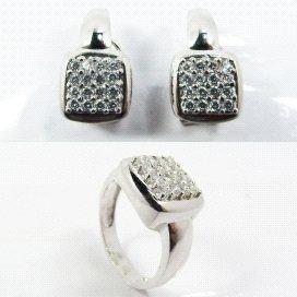 SORTIJA ORO BLANCO PIEDRA