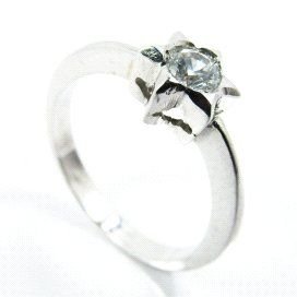 SORTIJA ORO BLANCO PIEDRA