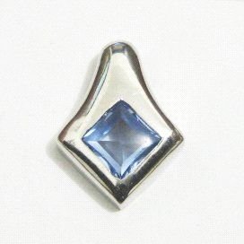 COLGANTE ORO BLANCO PIEDRA