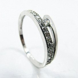 SORTIJA ORO BLANCO PIEDRA