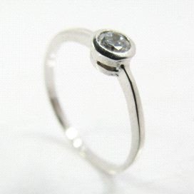 SORTIJA ORO BLANCO PIEDRA