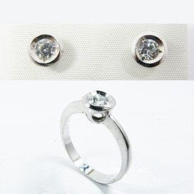 Sortija y Pendientes oro blanco piedra