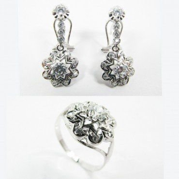 SORTIJA Y PENDIENTES ORO BLANCO PIEDRA