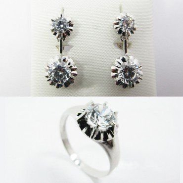 SORTIJA Y PENDIENTES ORO BLANCO PIEDRA