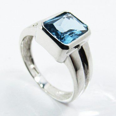 SORTIJA Y PENDIENTES ORO BLANCO PIEDRA