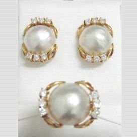 PENDIENTES AMARILLO PERLA JAPONESA