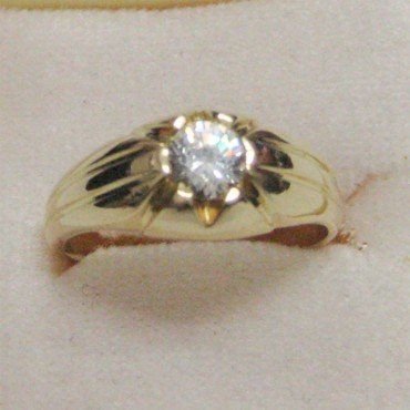 SOLITARIO CABALLERO ORO AMARILLO