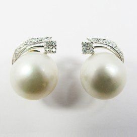 PENDIENTES BLANCO PERLA JAPONESA