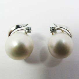 PENDIENTES BLANCO PERLA JAPONESA