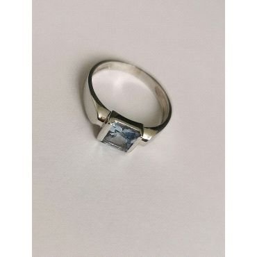 SORTIJA ORO BLANCO PIEDRA                                             