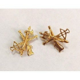 BROCHE COLLAR AMARILLO  CRUZ LEGION                                   