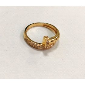 SORTIJA ORO AMARILLO PIEDRA MODELO  CLAVO                             