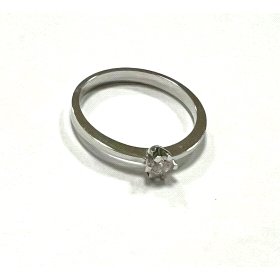 SORTIJA ORO BLANCO BRILLANTES                                         
