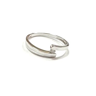 SORTIJA ORO BLANCO BRILLANTES                                         